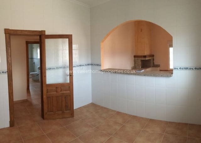 Finca/Casa Rural de 3 habitaciones en Pinoso en venta con piscina - 230.000 € (Ref: 9830363)