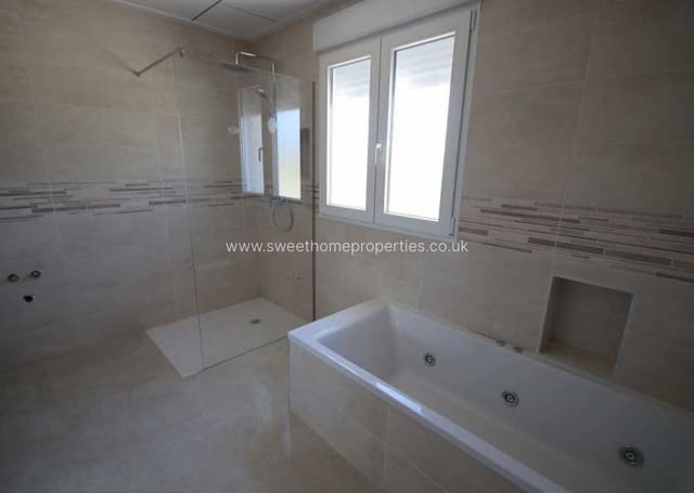 4 soverom Finca/Herregård til salgs i Pinoso - € 491 000 (Ref: 9830364)
