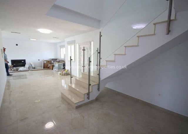 4 soverom Finca/Herregård til salgs i Pinoso - € 491 000 (Ref: 9830364)