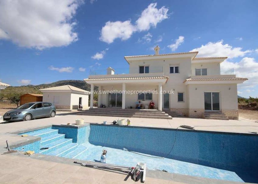 4 soverom Finca/Herregård til salgs i Pinoso - € 491 000 (Ref: 9830364)