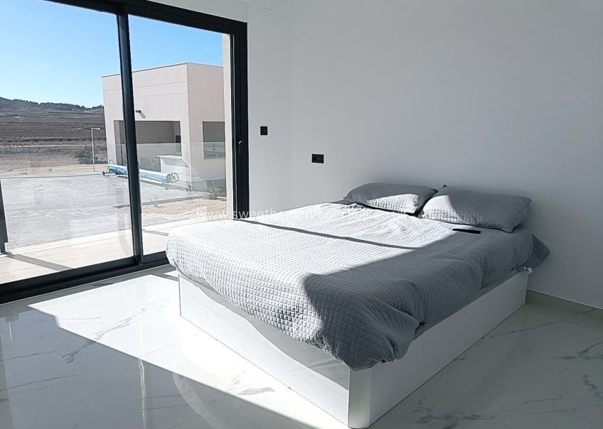 4 soverom Finca/Herregård til salgs i Pinoso - € 518 000 (Ref: 9830365)