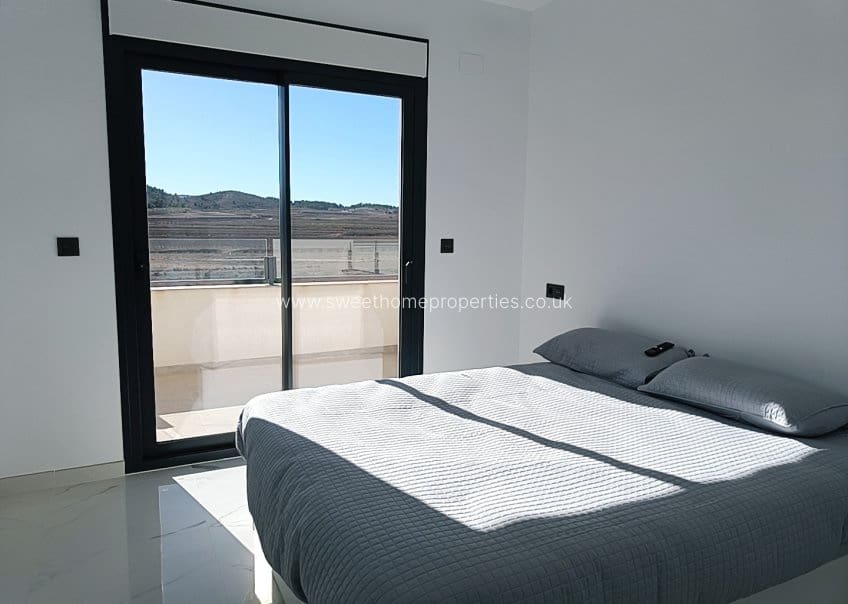 4 soverom Finca/Herregård til salgs i Pinoso - € 518 000 (Ref: 9830365)