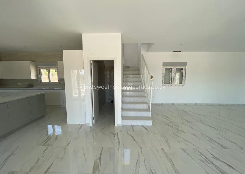 6 Zimmer Finca/Landgut zu verkaufen in Pinoso - 611.000 € (Ref: 9830366)