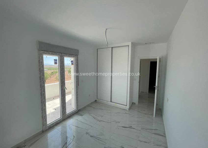 6 Zimmer Finca/Landgut zu verkaufen in Pinoso - 611.000 € (Ref: 9830366)