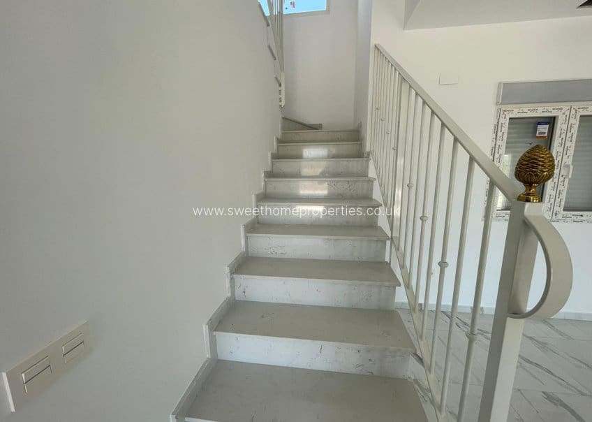6 Zimmer Finca/Landgut zu verkaufen in Pinoso - 611.000 € (Ref: 9830366)