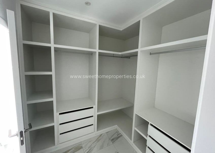6 Zimmer Finca/Landgut zu verkaufen in Pinoso - 611.000 € (Ref: 9830366)