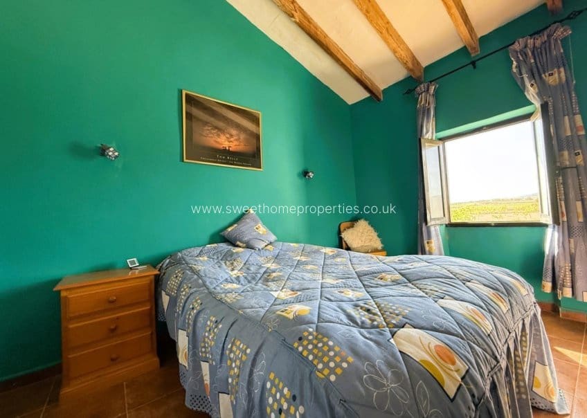 4 chambre Finca/Maison de Campagne à vendre à Pinoso avec piscine - 220 000 € (Ref: 9830415)