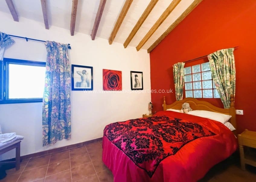 4 chambre Finca/Maison de Campagne à vendre à Pinoso avec piscine - 220 000 € (Ref: 9830415)