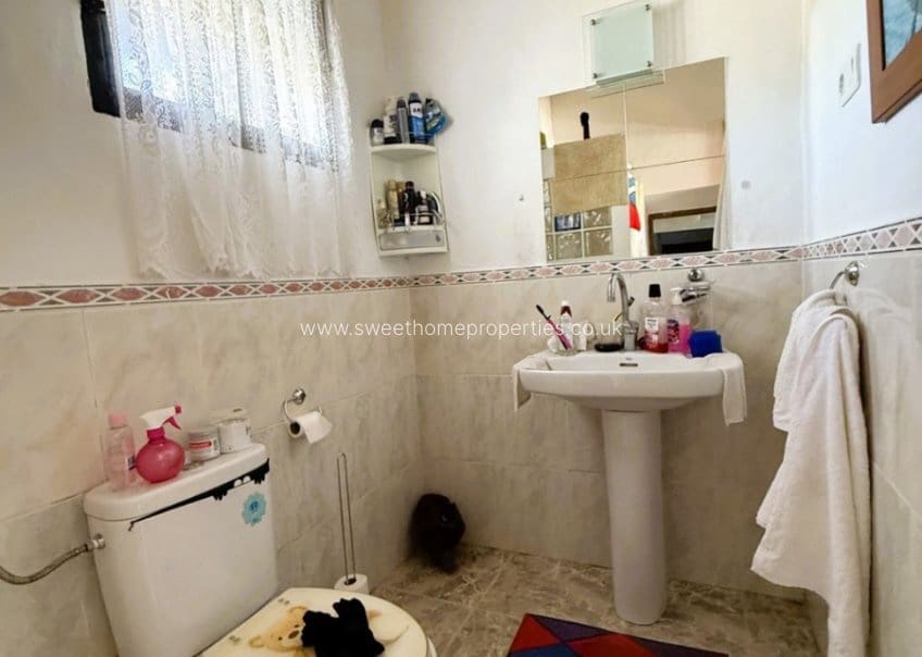 4 chambre Finca/Maison de Campagne à vendre à Pinoso avec piscine - 220 000 € (Ref: 9830415)