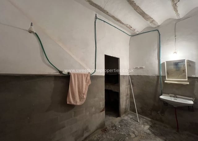 6 sypialnia Finka/Dom wiejski na sprzedaż w Pinoso z garażem - 90 000 € (Ref: 9831959)