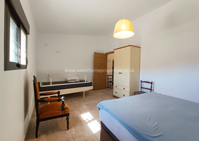 3 bedroom Finca/Country House for sale in Mahoya with pool garage - € 275,000 (Ref: 9841536)