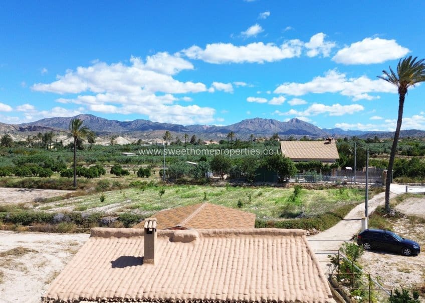3 bedroom Finca/Country House for sale in Mahoya with pool garage - € 275,000 (Ref: 9841536)