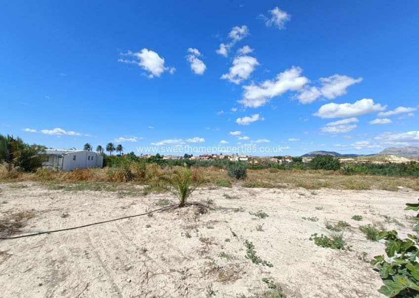 3 bedroom Finca/Country House for sale in Mahoya with pool garage - € 275,000 (Ref: 9841536)