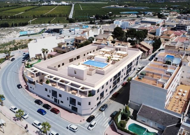 2 sovrum Lägenhet till salu i San Miguel de Salinas med pool - 155 000 € (Ref: 9847553)