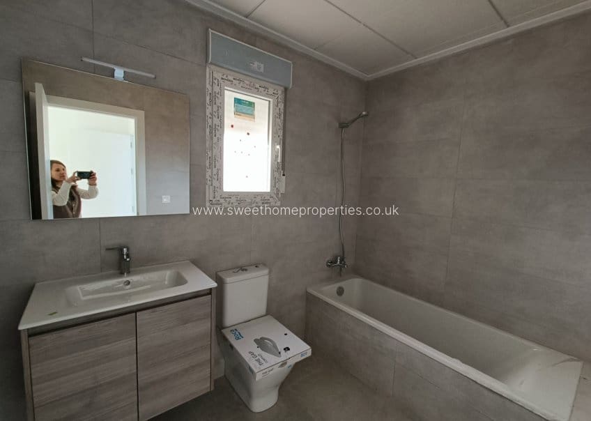 3 slaapkamer Finca/Landhuis te koop in Pinoso met zwembad - € 375.000 (Ref: 9848071)