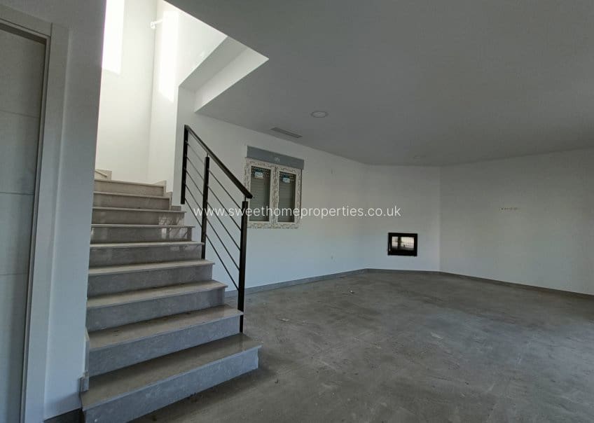 3 slaapkamer Finca/Landhuis te koop in Pinoso met zwembad - € 375.000 (Ref: 9848071)