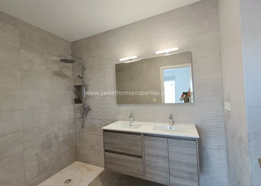 3 slaapkamer Finca/Landhuis te koop in Pinoso met zwembad - € 375.000 (Ref: 9848071)