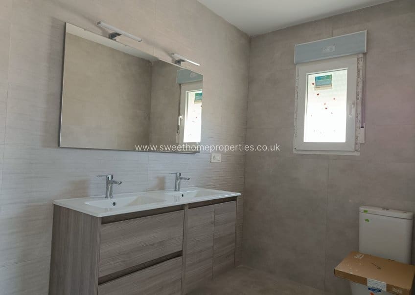3 slaapkamer Finca/Landhuis te koop in Pinoso met zwembad - € 375.000 (Ref: 9848071)
