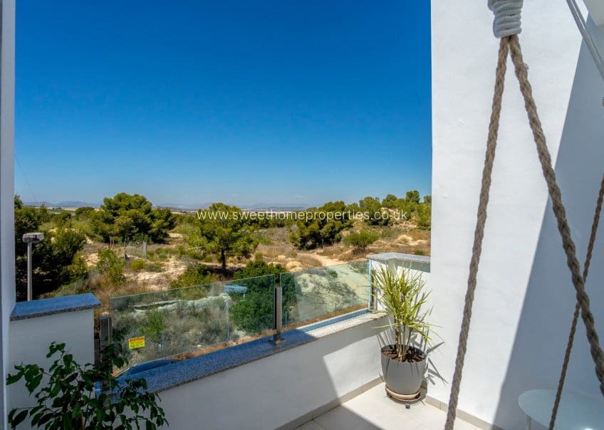 3 sypialnia Willa na sprzedaż w Villamartin - 325 000 € (Ref: 9889572)