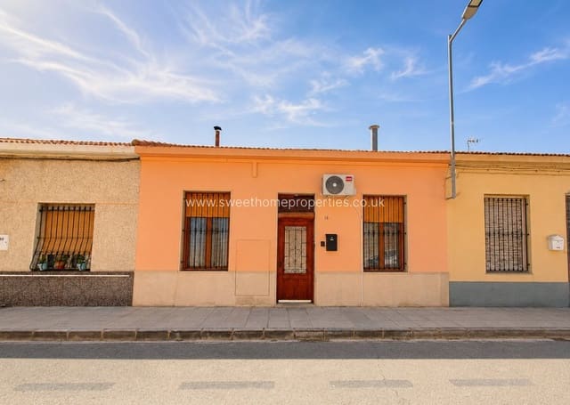 2 soveværelse Byhus til salg i La Romana - € 149.900 (Ref: 9889573)