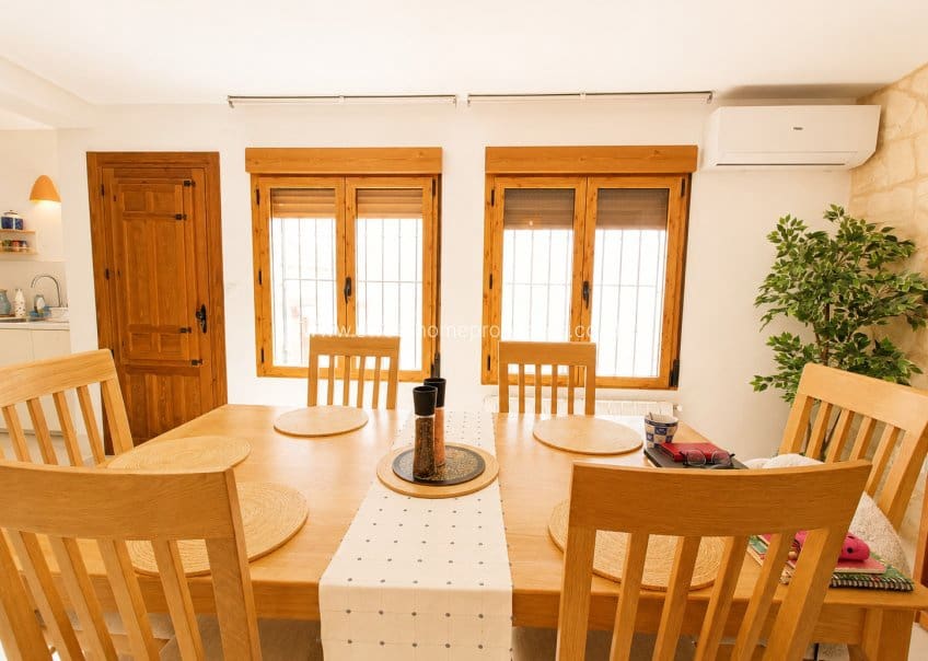 2 makuuhuone Omakotitalo myytävänä paikassa La Romana - 149 900 € (Ref: 9889573)