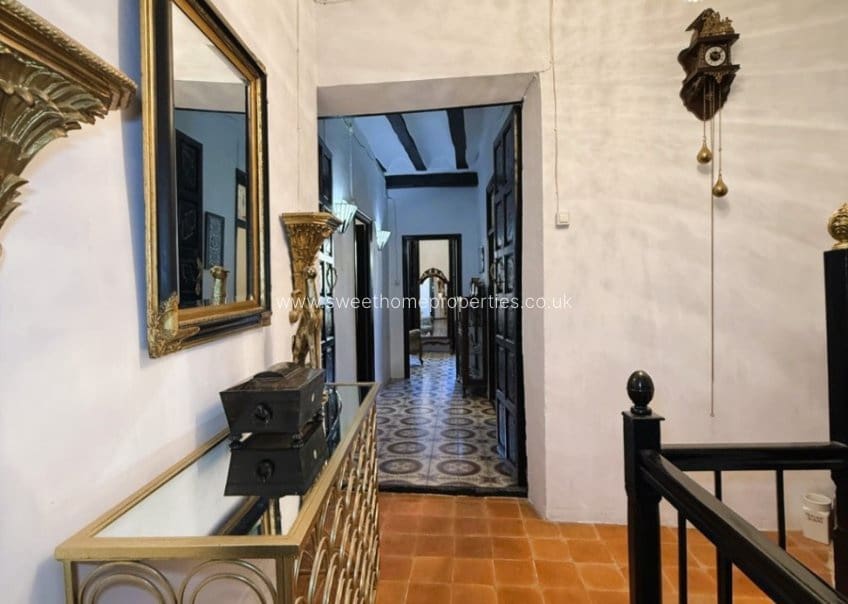 6 slaapkamer Huis te koop in Pinoso - € 325.000 (Ref: 9893180)