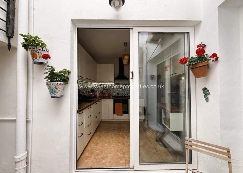 6 slaapkamer Huis te koop in Pinoso - € 325.000 (Ref: 9893180)