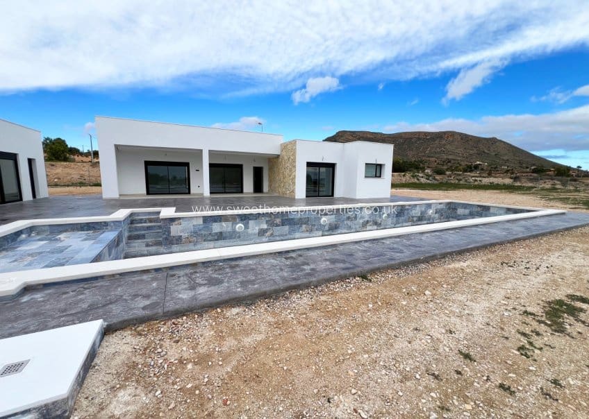 3 chambre Finca/Maison de Campagne à vendre à Aspe avec piscine garage - 374 000 € (Ref: 9893181)
