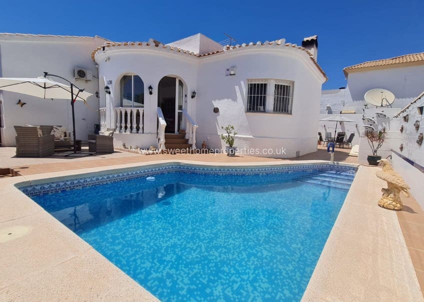 2 Zimmer Villa zu verkaufen in La Florida mit Pool Garage - 399.900 € (Ref: 9893183)