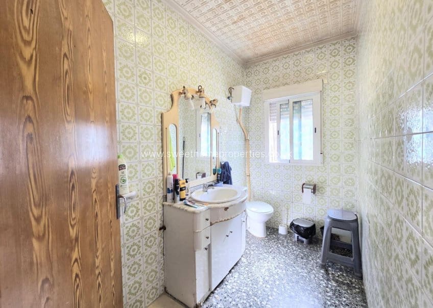 Finca/Casa Rural de 4 habitaciones en Salinas en venta con piscina - 299.000 € (Ref: 9902441)