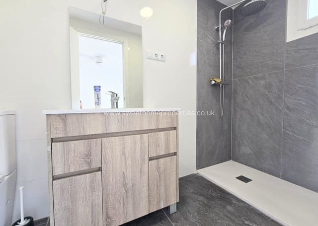 3 soveværelse Finca/Landehus til salg i Aspe med swimmingpool garage - € 220.000 (Ref: 9911675)