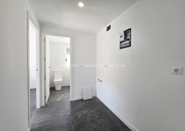 3 soveværelse Finca/Landehus til salg i Aspe med swimmingpool garage - € 220.000 (Ref: 9911675)