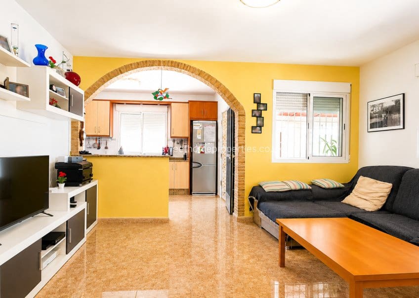 3 sypialnia Finka/Dom wiejski na sprzedaż w Macisvenda z basenem garażem - 265 000 € (Ref: 9911676)