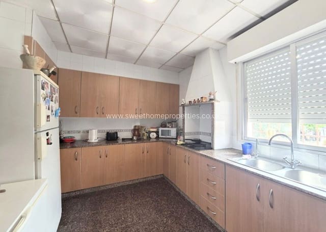 5 chambre Finca/Maison de Campagne à vendre à Novelda avec piscine - 230 000 € (Ref: 9914972)