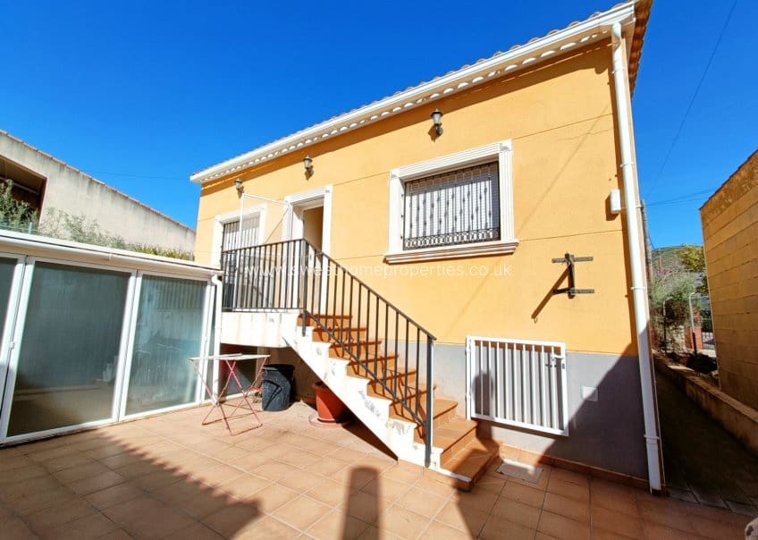 Chalet de 3 habitaciones en Hondón de los Frailes en venta con garaje - 179.500 € (Ref: 9932042)