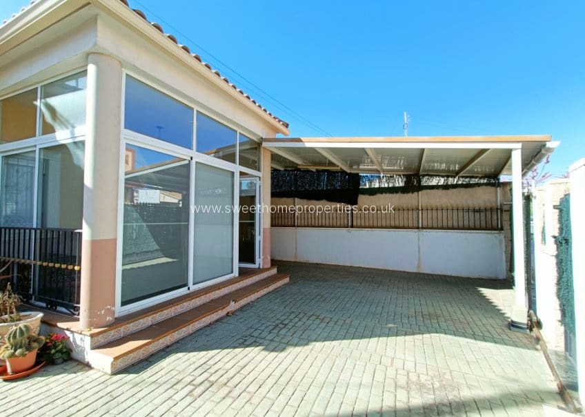 Chalet de 3 habitaciones en Hondón de los Frailes en venta con garaje - 179.500 € (Ref: 9932042)