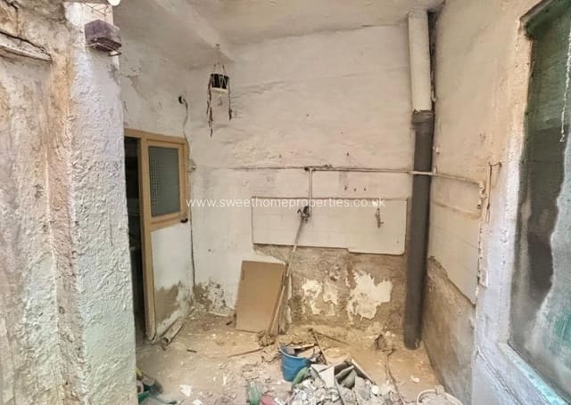 3 soveværelse Byhus til salg i Aspe - € 68.000 (Ref: 9943788)