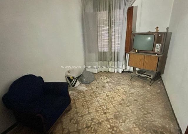 3 soveværelse Byhus til salg i Aspe - € 68.000 (Ref: 9943788)