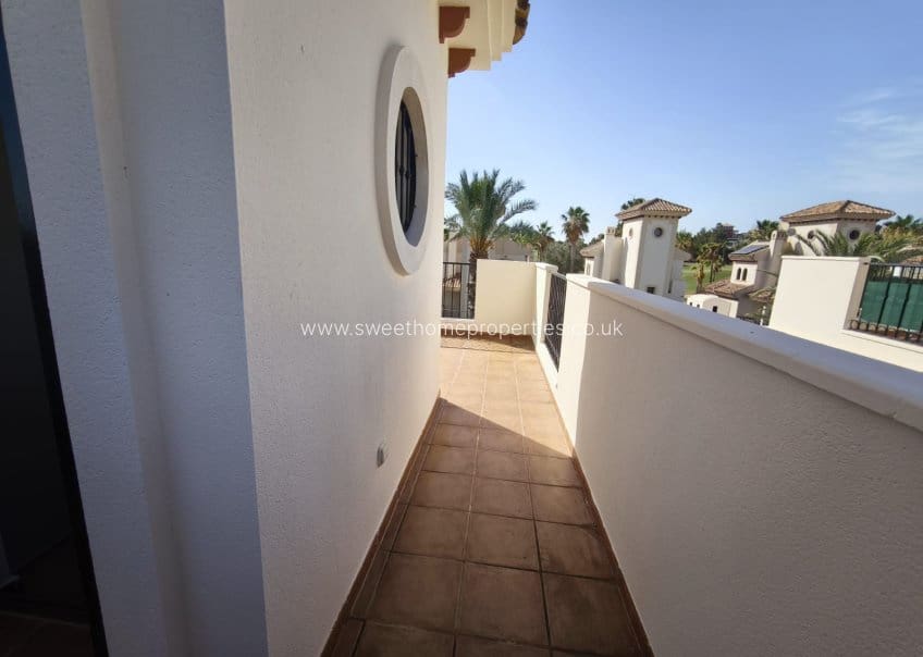 3 slaapkamer Huis te koop in Algorfa met zwembad garage - € 235.000 (Ref: 9950072)