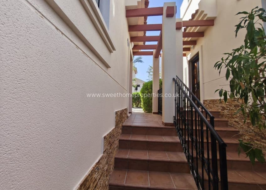 3 slaapkamer Huis te koop in Algorfa met zwembad garage - € 235.000 (Ref: 9950072)