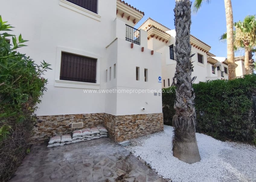 3 slaapkamer Huis te koop in Algorfa met zwembad garage - € 235.000 (Ref: 9950072)