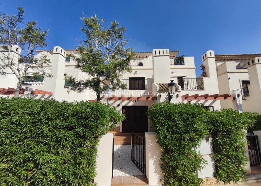 3 slaapkamer Huis te koop in Algorfa met zwembad garage - € 235.000 (Ref: 9950072)