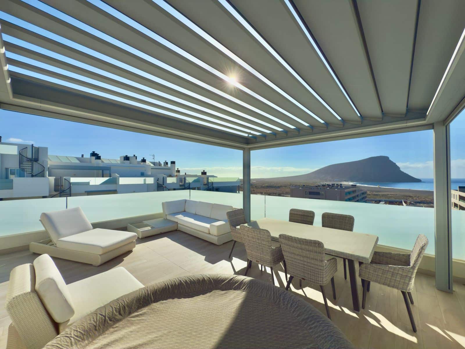 3 chambre Penthouse à vendre à La Tejita avec piscine garage - 650 000 € (Ref: 9314413)