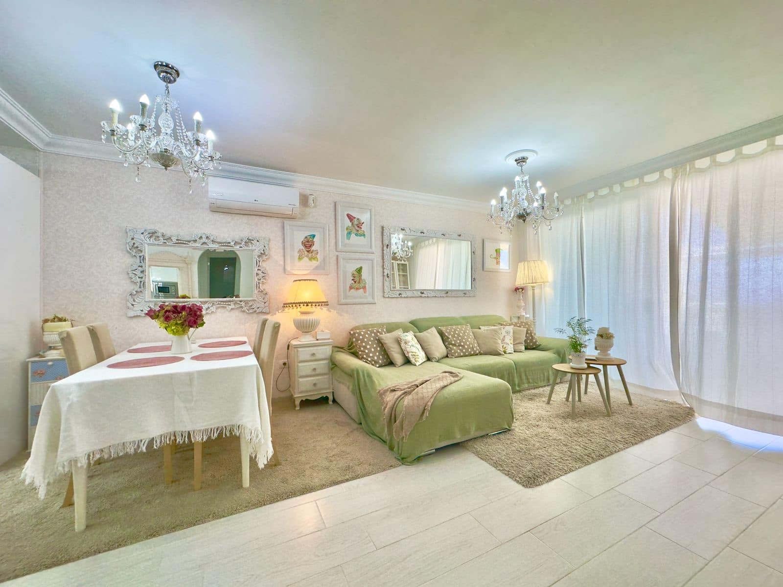 2 soverom Leilighet til salgs i Costa Adeje med svømmebasseng garasje - € 535 000 (Ref: 9314439)