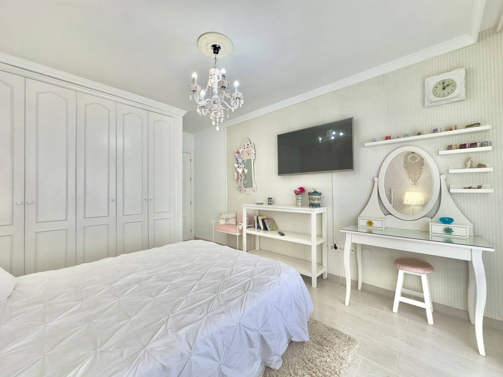 2 soverom Leilighet til salgs i Costa Adeje med svømmebasseng garasje - € 535 000 (Ref: 9314439)