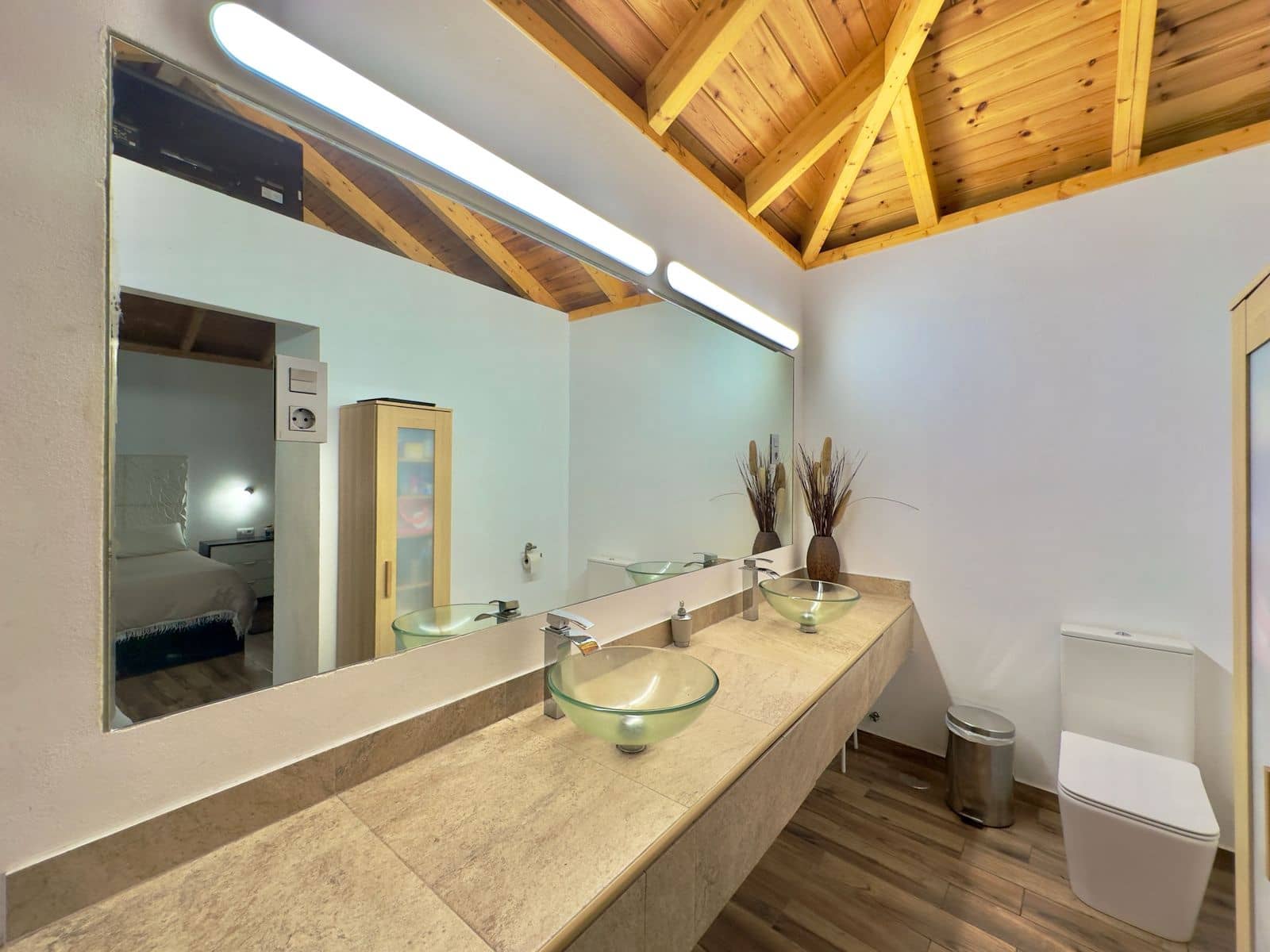 4 bedroom Finca/Country House for sale in Guia de Isora with garage - € 546,000 (Ref: 9314591)