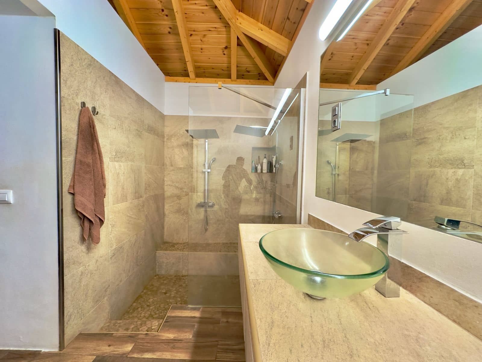 4 bedroom Finca/Country House for sale in Guia de Isora with garage - € 546,000 (Ref: 9314591)