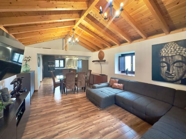 4 bedroom Finca/Country House for sale in Guía de Isora with garage - € 546,000 (Ref: 9314591)