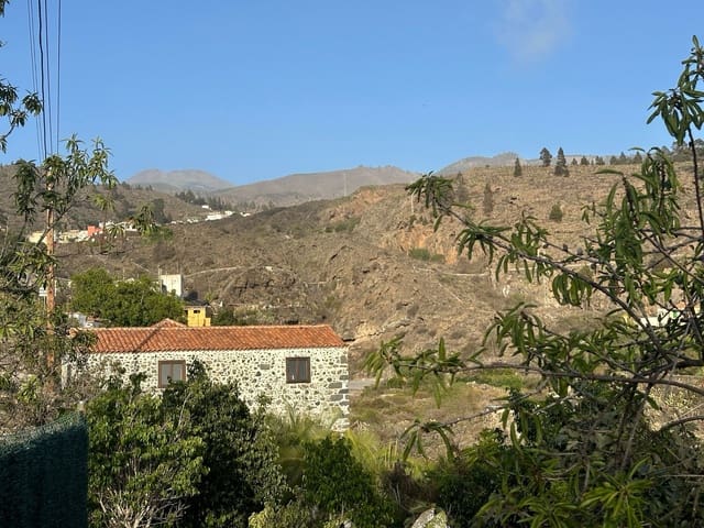 4 bedroom Finca/Country House for sale in Guía de Isora with garage - € 546,000 (Ref: 9314591)