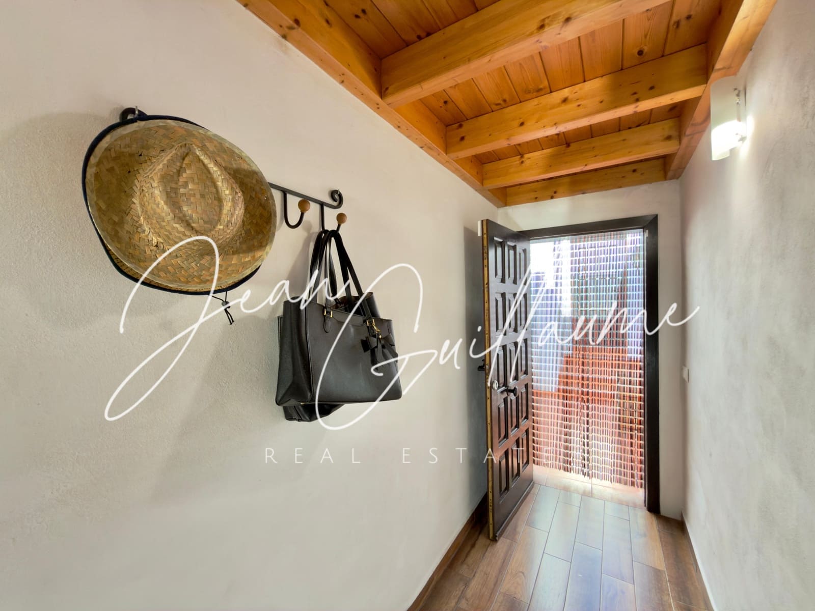 4 makuuhuone Maalaistalo myytävänä paikassa Guia de Isora mukana 
autotalli - 546 000 € (Ref: 9314591)